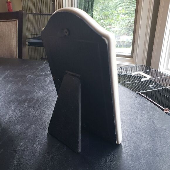 Vintage Hallmark Porcelain Picture Frame - Picture 2 of 4